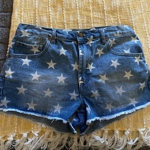 Forever 21 denim star shorts. size- 29